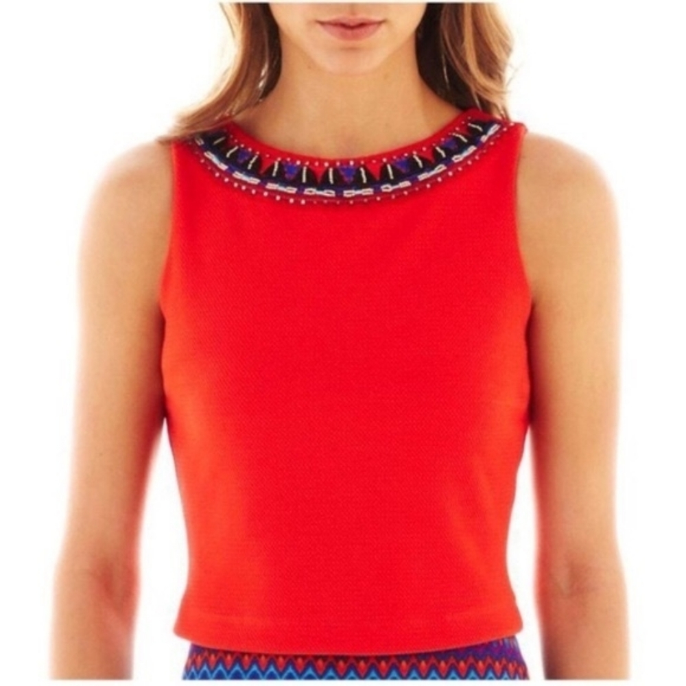 BISOU BISOU Red Embellished Sleeveless Crop Top